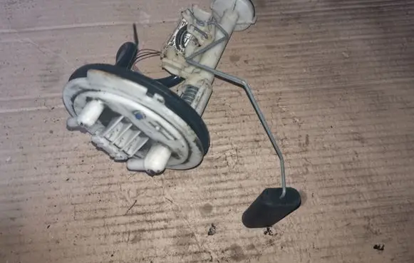 Peugeot 406 Fuel level sensor 9630742680