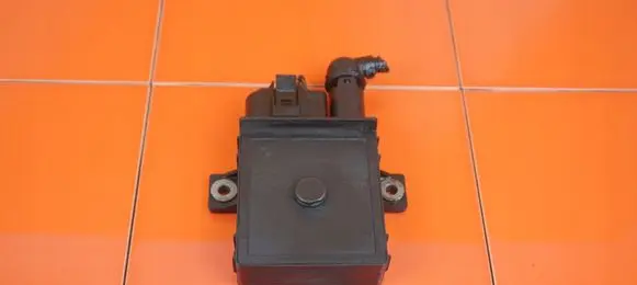 Opel Insignia A Glow plug pre-heat relay 0522140101 M57D30