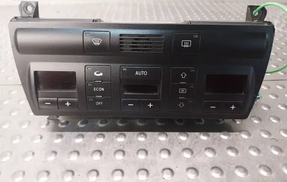 Audi A6 S6 C5 4B Climate control unit 4B0820043AE