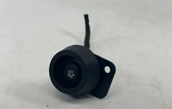 BMW 5 E60 E61 Switch for retractable tow bar 6942608 61316942608 9272858