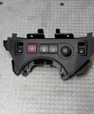 Peugeot Partner Other interior part 04157T06 9680931977 63110656