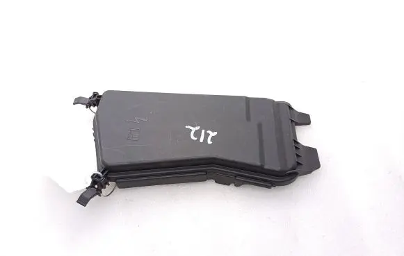 Mercedes-Benz E W212 Fuse box cover A2125400382