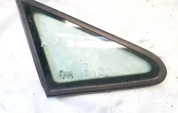 Ford Galaxy Front triangle window/glass 