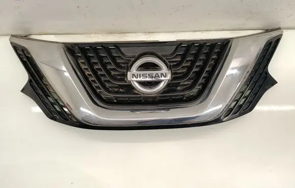 Nissan Murano Z52 Front bumper upper radiator grill 623105AA1A