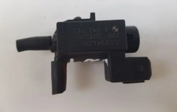 BMW 5 E60 E61 Turbo solenoid valve 1742712