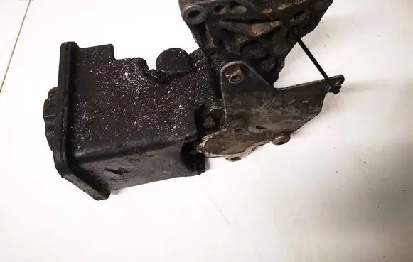 BMW 3 E46 Power steering pump 32422247556