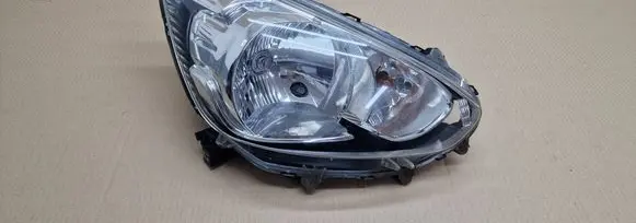 Mitsubishi Space Star Headlight/headlamp 