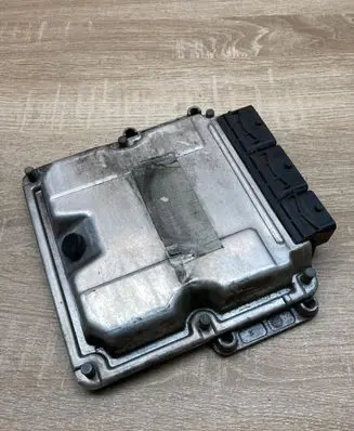 Renault Scenic I Engine control unit/module ECU 8200222133 0281011102