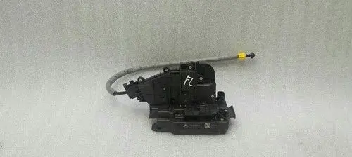 Mercedes-Benz C W205 Front door lock A2220063999