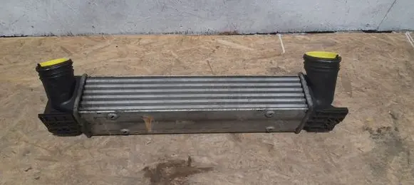 BMW 3 E90 E91 Intercooler radiator 3296399