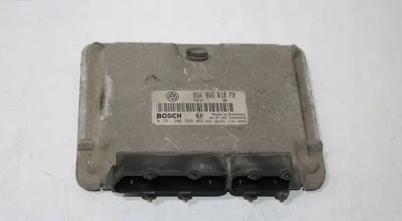 Skoda Octavia Mk1 (1U) Engine control unit/module 06A906018fh