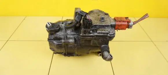 Toyota Prius (XW30) Air conditioning (A/C) compressor (pump) 0422000420 2XRFXE