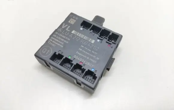 Mercedes-Benz C W204 Door control unit/module A2129004202 A2128203726 A2129028001