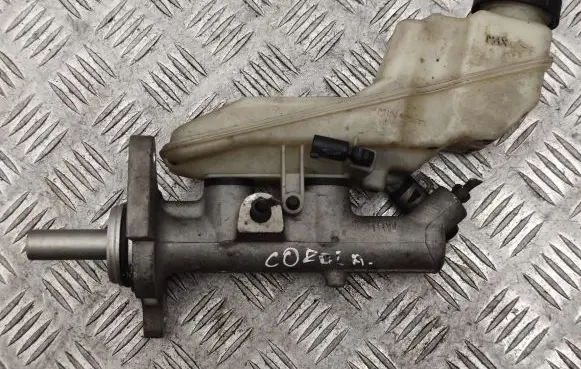 Toyota Corolla E120 E130 Master brake cylinder 744712514 3224