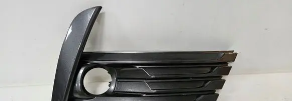 Toyota Corolla E160 E170 Front fog light trim/grill 8148102630KAMAX