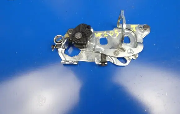 Mercedes-Benz C W205 Tailgate/trunk/boot lock/latch/bracket 