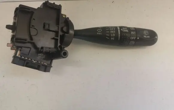 Toyota Corolla E120 E130 Wiper control stalk 173647
