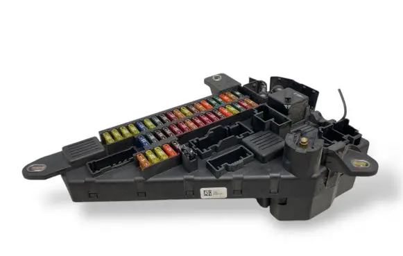 BMW 5 E60 E61 Fuse box set 518956057 9138830 13883001