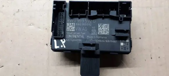 Audi A4 S4 B9 Door control unit/module 8W0959592G