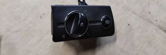 Mercedes-Benz E W211 Light switch 2115450104 04056000