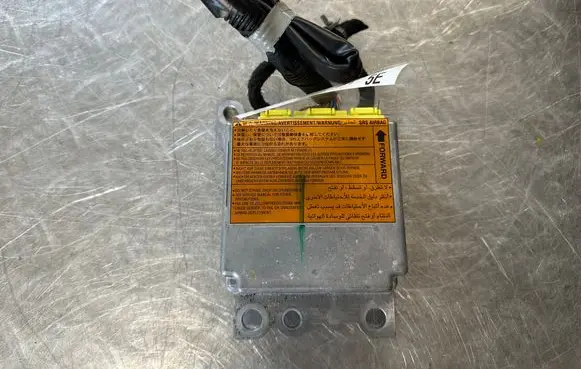 Nissan Qashqai Airbag control unit/module 98820BT40A