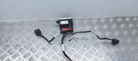 Coolant fan relay