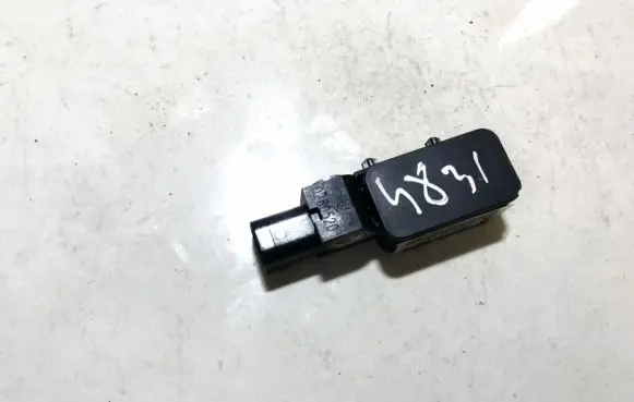 Mazda 6 Airbag deployment crash/impact sensor gj6a57kc0 gj6a-57-kc0