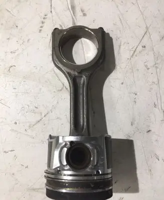 Volvo S60 Piston with connecting rod 75L101