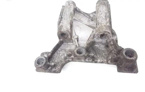 Volkswagen Transporter - Caravelle T5 Engine mounting bracket 070199343A
