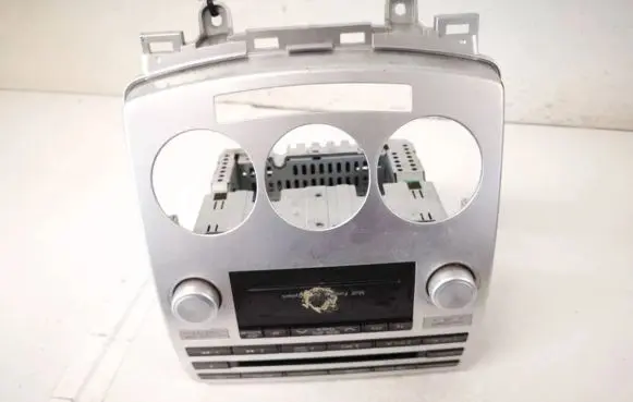 Mazda 5 Radio/CD/DVD/GPS head unit cc9366ar0