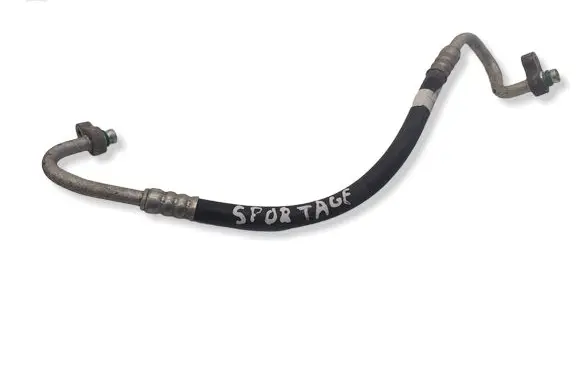 KIA Sportage Air conditioning (A/C) pipe/hose 977622Y100