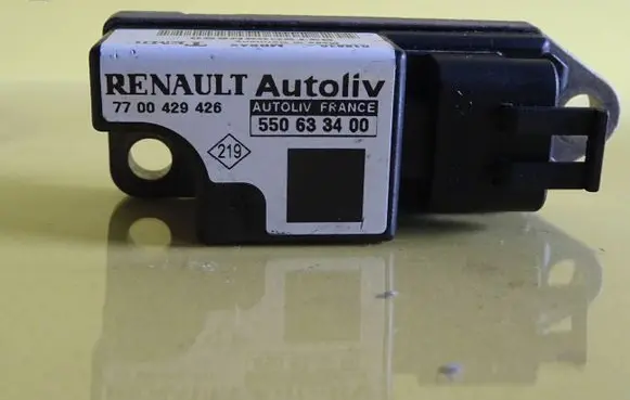 Renault Scenic I Airbag deployment crash/impact sensor 7700429426