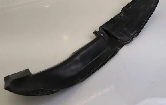 Fender end trim
