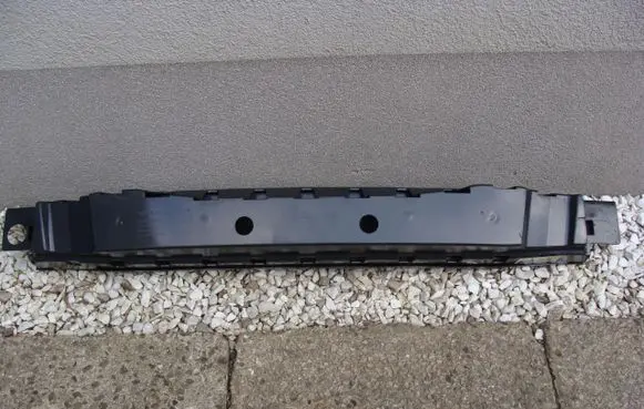 Volvo XC70 Front bumper foam support bar 30678674