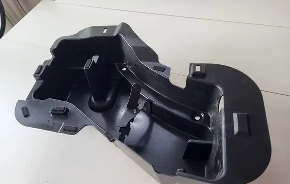 Volkswagen Tiguan Glove box in trunk 