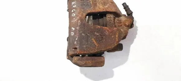 Mazda 3 II Front brake caliper 814