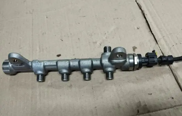 Fuel main line pipe