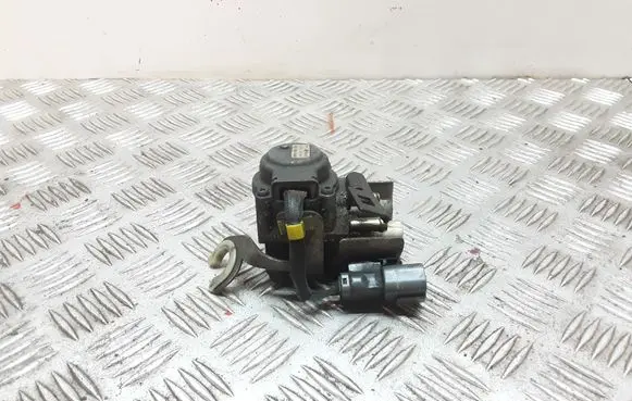 Honda Accord Fuel filter heater 1863900010