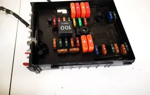 Fuse box set