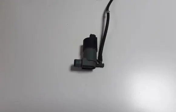 Toyota Yaris Windscreen/windshield washer pump 853300D120