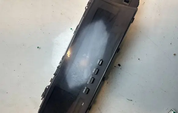 Toyota Avalon XX20 Screen/display/small screen 83290-07050-00