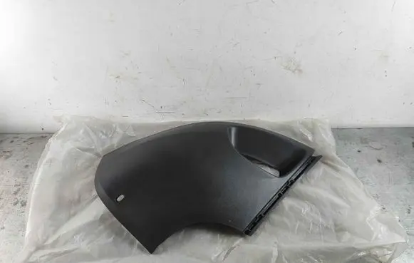 Volvo XC90 Front bumper corner part panel trim 30678951