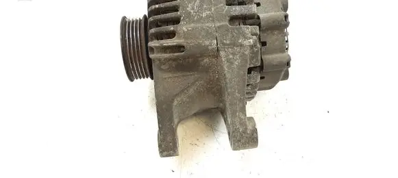 KIA Sorento Generator/alternator 3730039450