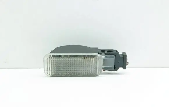 Volkswagen PASSAT B5.5 Other interior light 3B0947415B