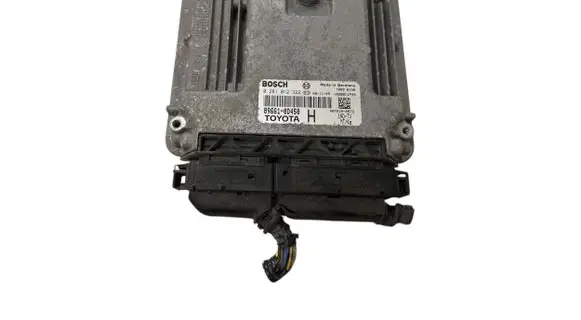 Toyota Yaris Engine control unit/module 896610D450 1039S11745 0281012322