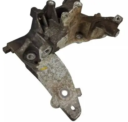 Citroen C4 II Picasso Engine mounting bracket 9674030280