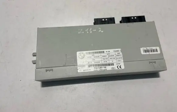 BMW 5 F10 F11 Comfort/convenience module F005V01102 7304902 0009326601