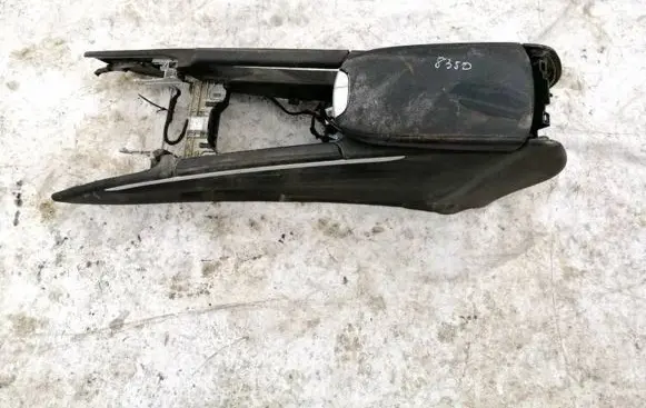 Mercedes-Benz ML W164 Armrest