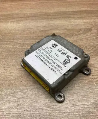 Volkswagen PASSAT B5 Airbag control unit/module 1J0909607 5WK4199