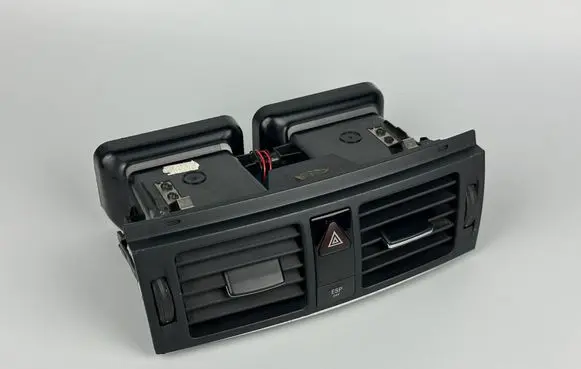 Mercedes-Benz C W204 Dash center air vent grill A2048707610 2048707610 33690401